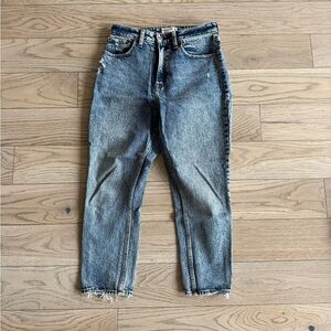Abercrombie & Fitch The Mom High Rise Jeans